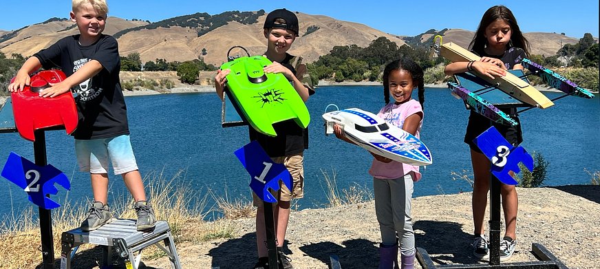 "Kids-R'-Boaters-Too" Day of Racing